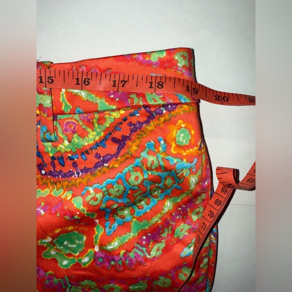 Lauren Ralph Lauren Paisley Shorts Size 14 Orange Multicolor Preppy Resort - Picture 4 of 10